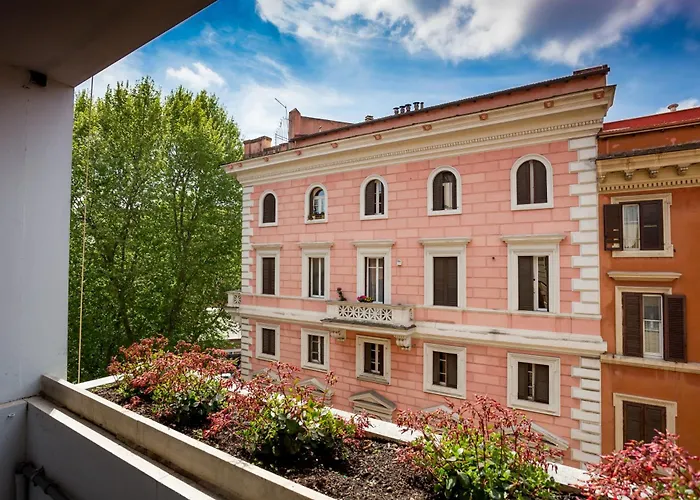77 Oda ve Kahvaltı Roma